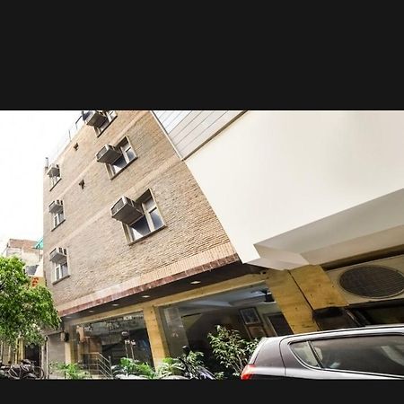 Hotel Mahalaxmi Deluxe Yeni Delhi Dış mekan fotoğraf